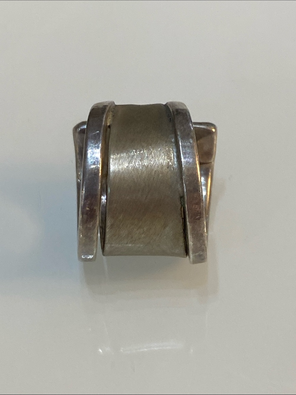 Sterling silver solid ring - Picture 2 of 5